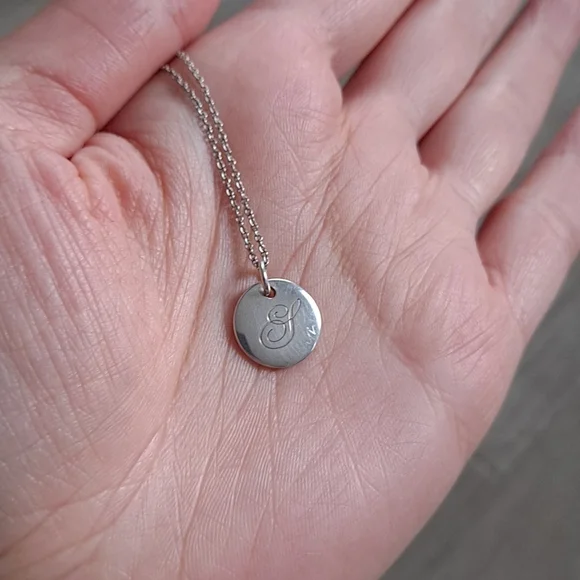 Authentic Tiffany & Co. S pendant necklace - Picture 7 of 9